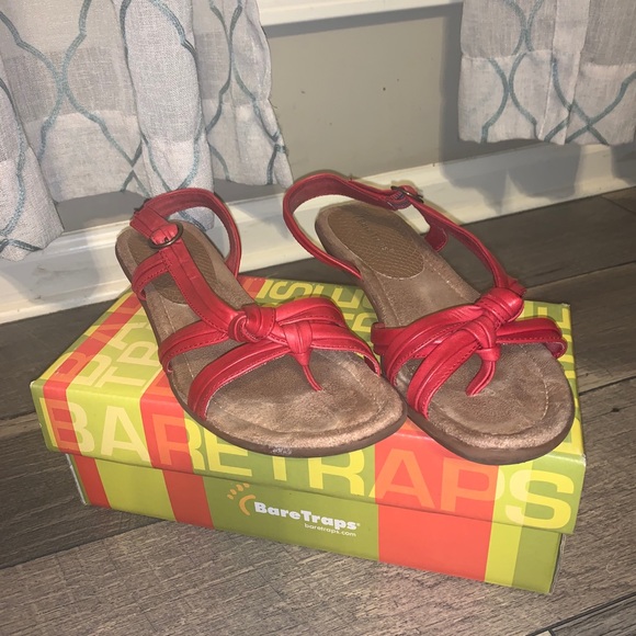 BareTraps - Picture 8 of 11